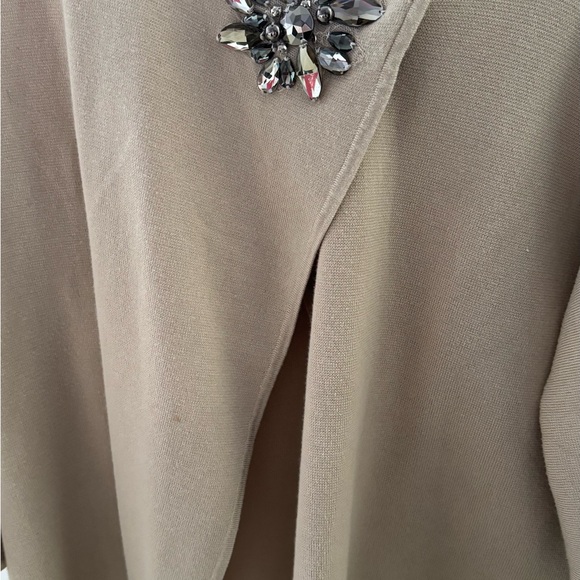 JM Collection Tan Knit Sweater - Picture 1 of 4